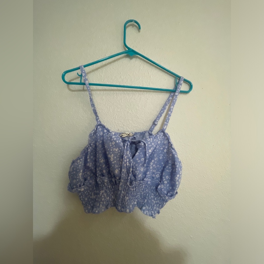 cute blue crop top
